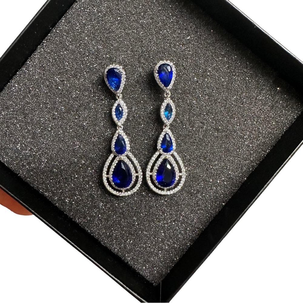 Elegant Blue and Silver Drop Earrings Crystal Stones Sapphire New Bridal Cobalt
